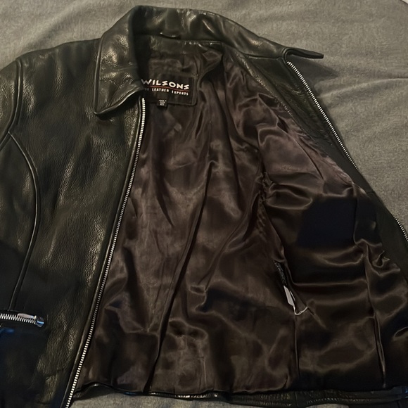 Wilson’s Leather Jacket - Picture 3 of 6